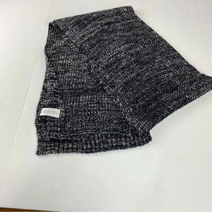 French Connection Black White Ribbed Chunky Knit Scarf New Without Tags